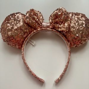 Minnie Mouse Ears